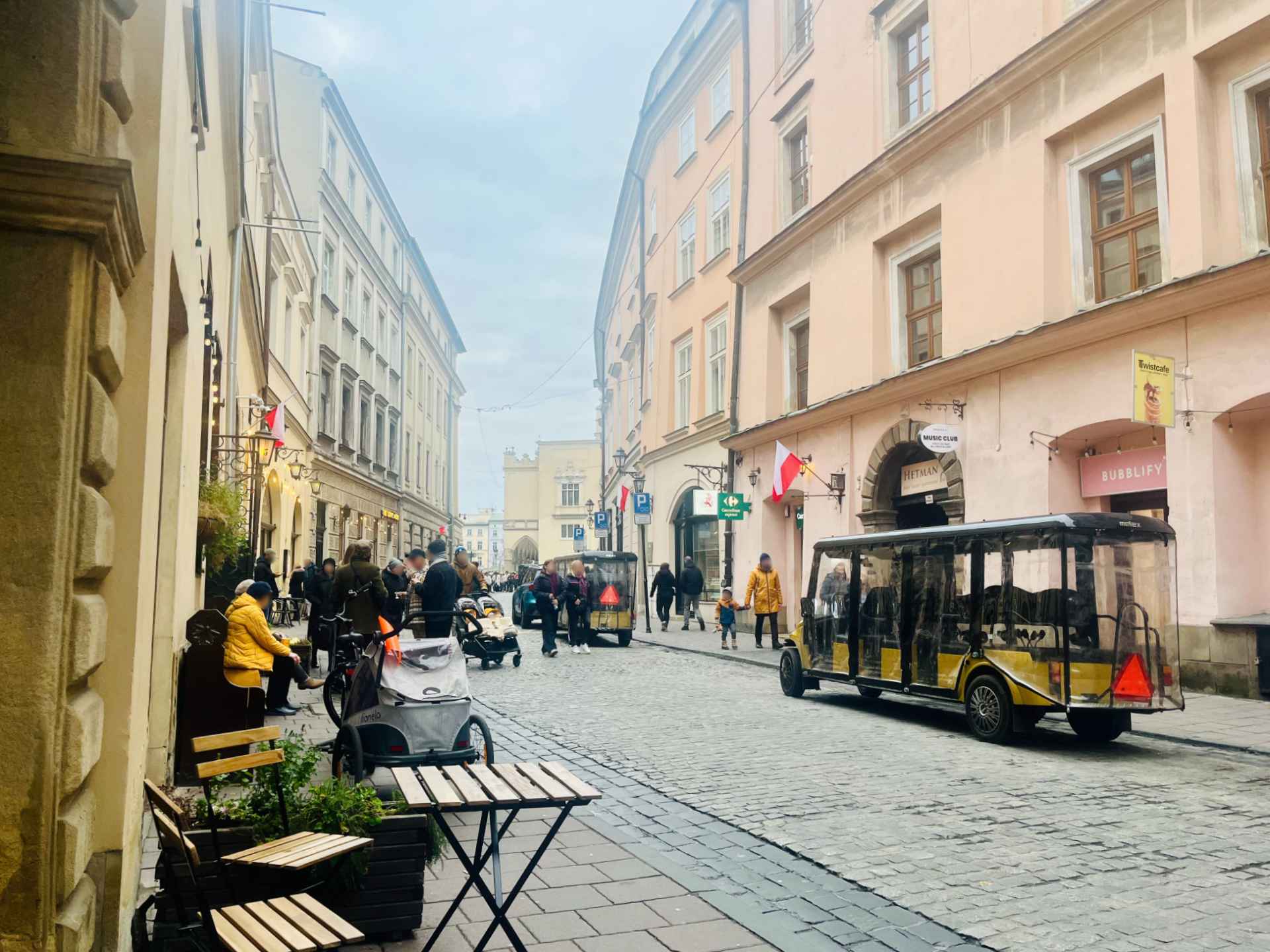 Rainy alleyway in Kraków